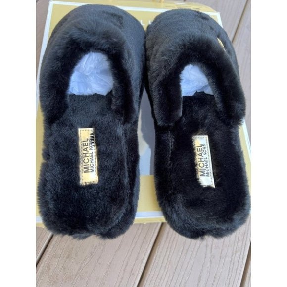 Michael Kors MK Alexis Closed toe Sherpa Slides - Picture 4 of 7